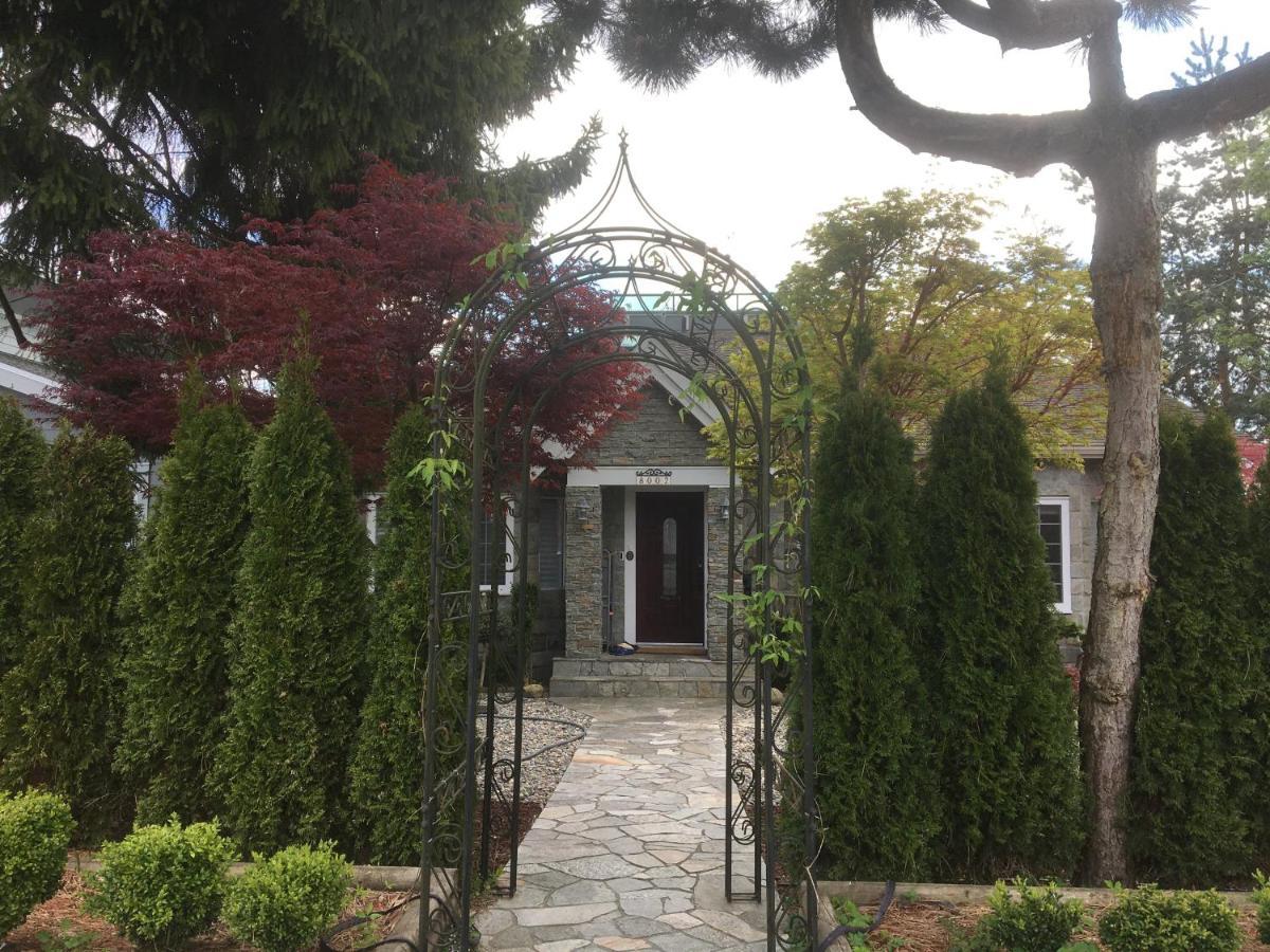 Lisa'S Home Burnaby Exterior photo